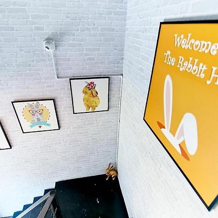 The Rabbit'S Hole Hostel Bangkok Exteriér fotografie